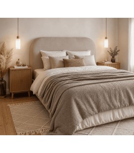 tête de lit arrondie en tissu beige, matière naturelle en coton bio dans une chambre bohème