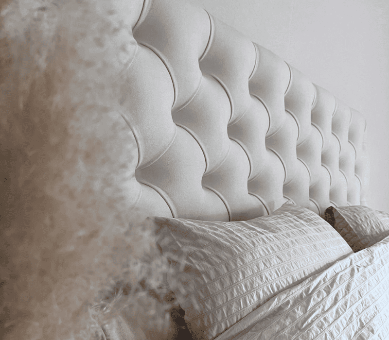 tête de lit capitonnée pour chambre d'hôtel de luxe